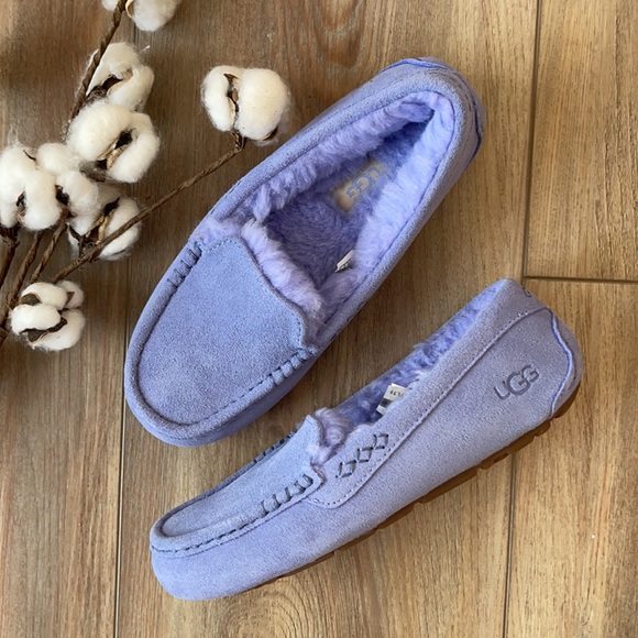 🌲UGGS- ANSLEY SLIPPERS🌲 - Picture 3 of 15